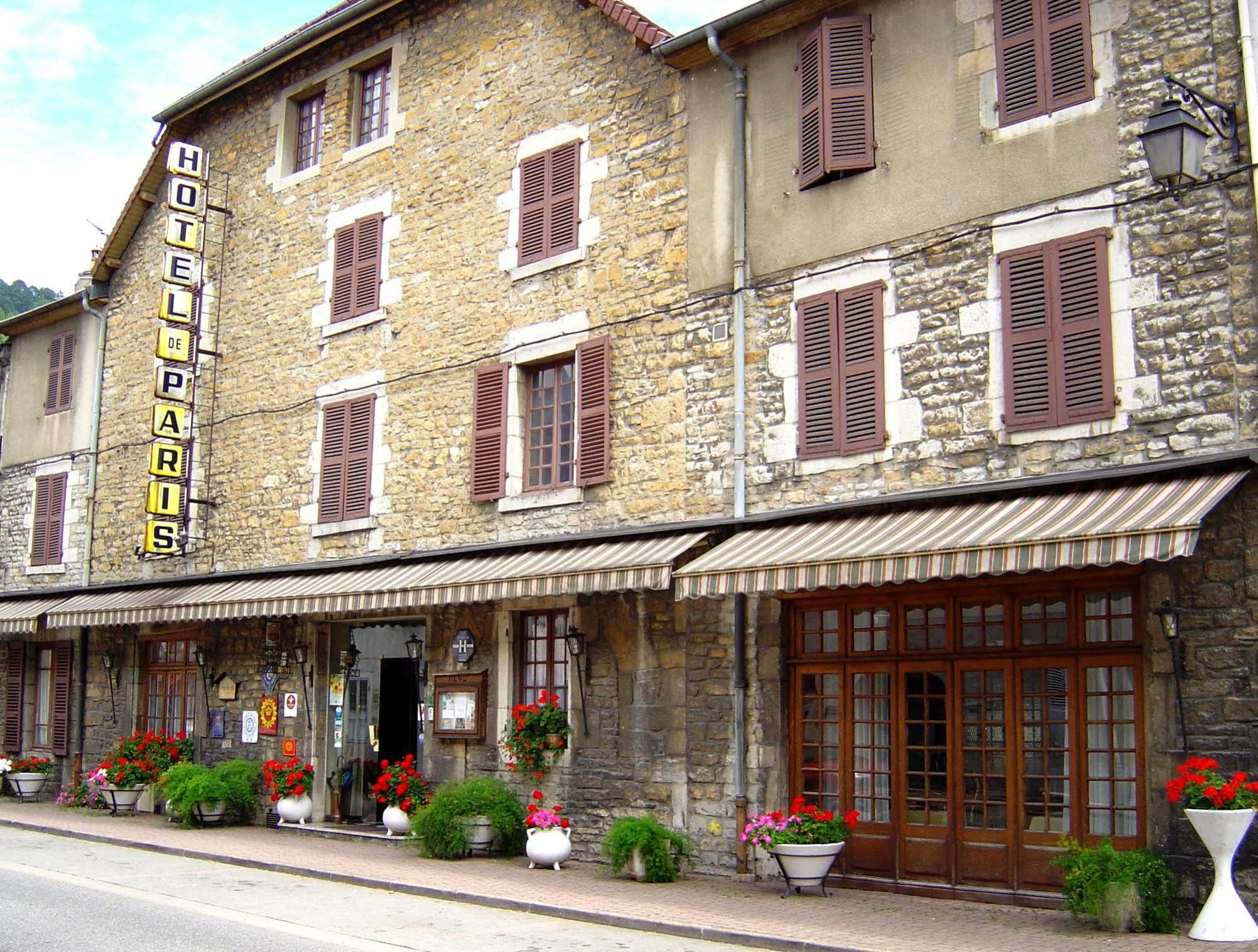 Hotel De Paris Полини Екстериор снимка